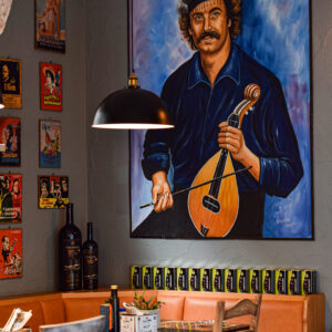 Gemütlicher Innenbereich der Hellas Taverna in Untermeitingen nahe Schwabmünchen